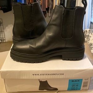 Women’s Steve Madden Chelsea Boots